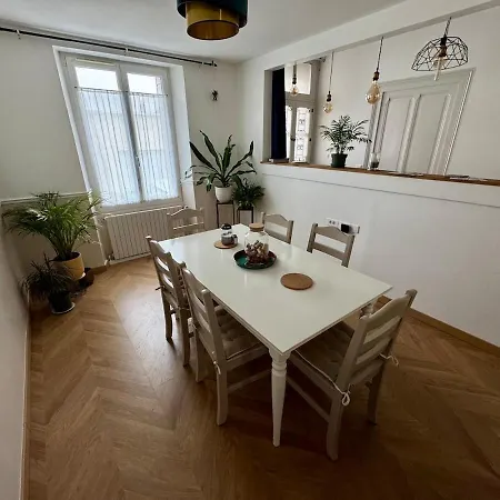 Maison Lumineuse Et Chaleureuse Proche Puydufou * Cholet