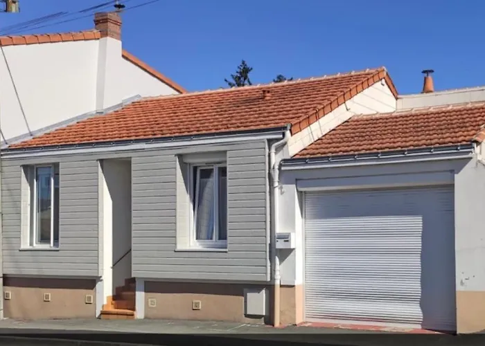 Maison Lumineuse Et Chaleureuse